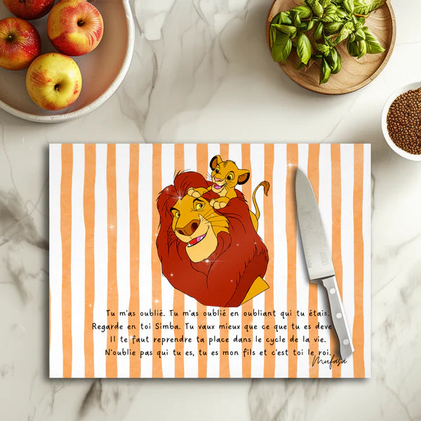 🦁👑 Planche à découper Simba x Mufasa – Héritage du Royaume – Verre 20 × 28,5 cm