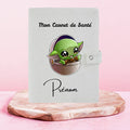 💚🌌 Grogu – Protège Carnet de Santé Personnalisable