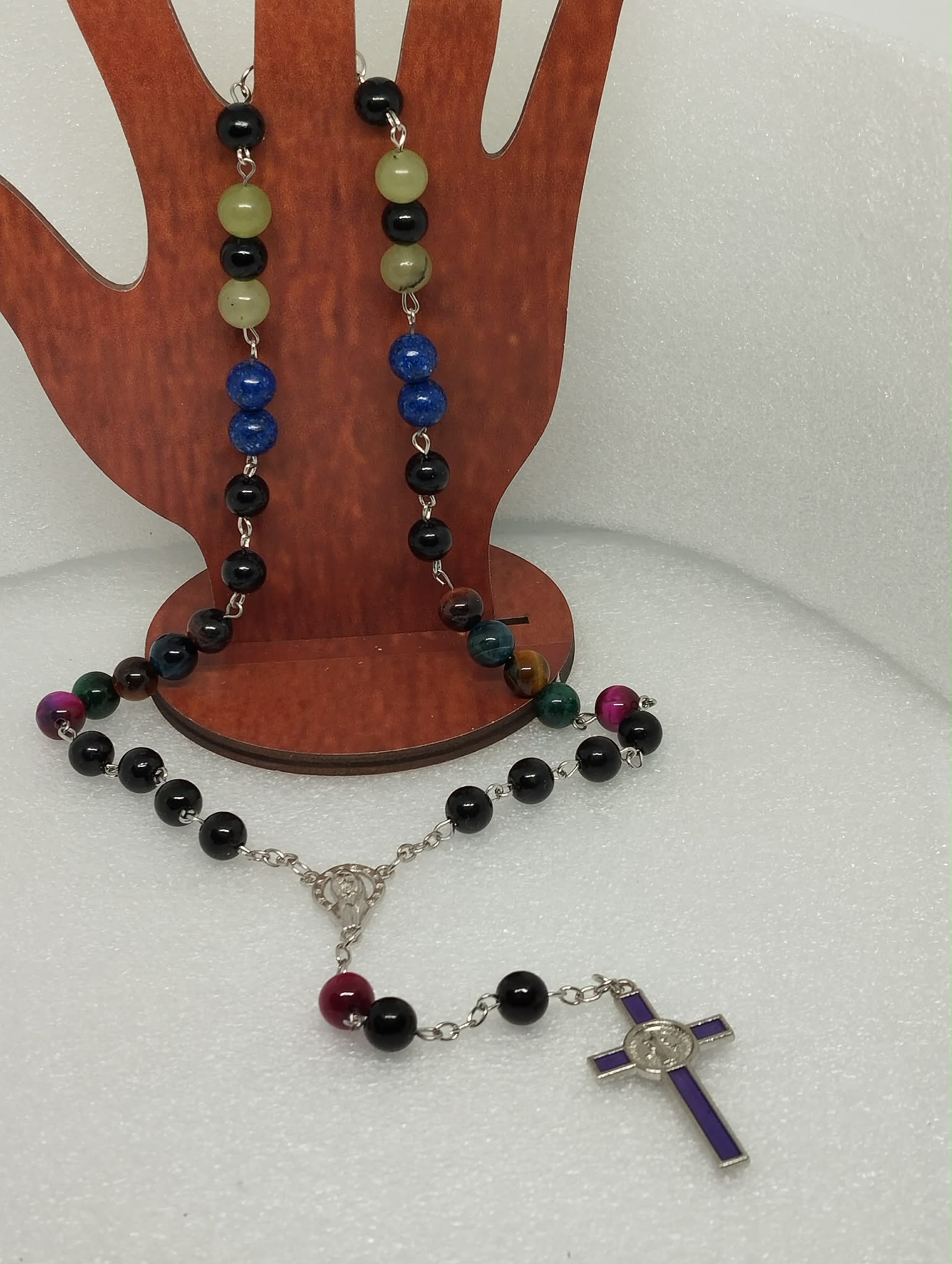 Chapelet en pierres naturelles et perles en verre