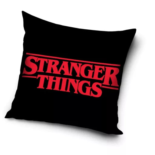 🔦 Coussin décoratif – Stranger Things – 40 × 40 cm
