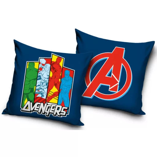 🦸♂️💥 Taie d’oreiller – Avengers Squad – 40x40 cm – effet velours – coussin inclus
