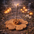 ✨🌸 Porte-Encens en Bois – Fleur de Lotus (6 cm)