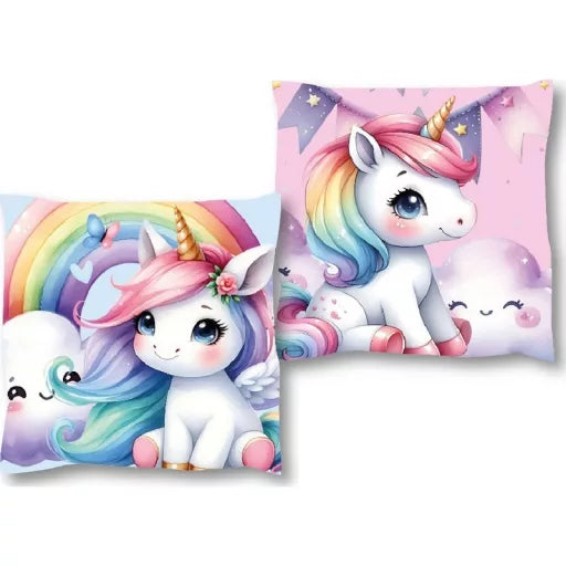 🦄 Coussin décoratif – Licorne Nuages – 38 × 38 cm